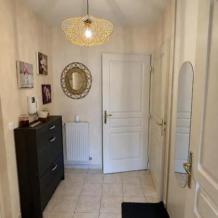 - Chaleureux - Aix Les Bains * Aix-les-Bains