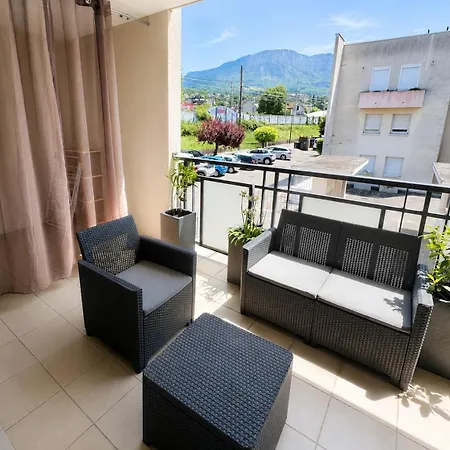 - Chaleureux - Aix Les Bains Appartement
